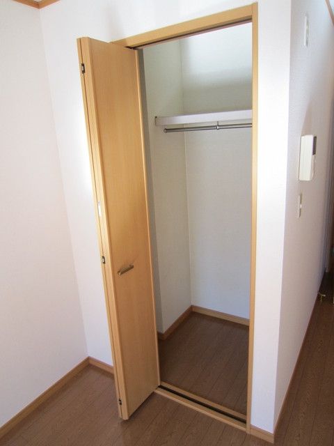 収納　高さのある収納スペース