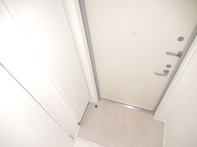 玄関　同シリーズの画像参照
