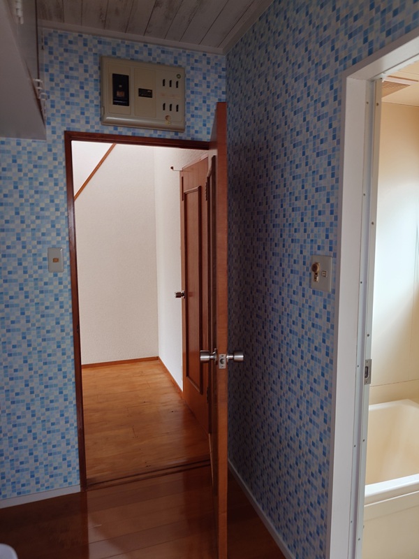 松十文字2階建てのトイレ写真