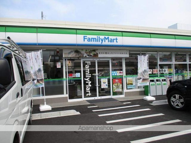 コンビニ　ファミリーマート仙台岩切店（コンビニ）まで1157m