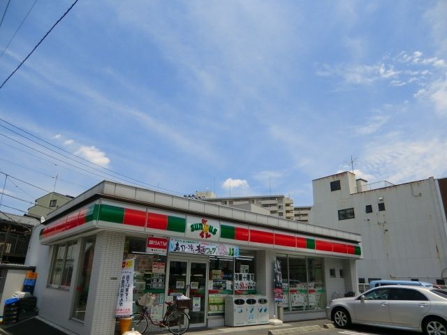 コンビニ　サンクス（コンビニ）まで741m