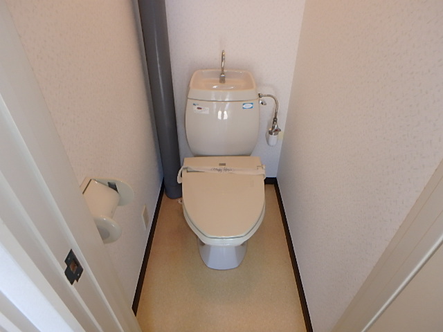 トイレ　トイレ