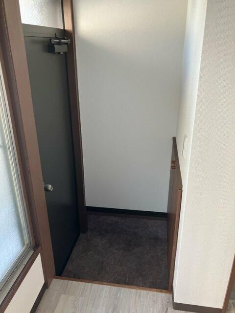 南台戸建の玄関写真