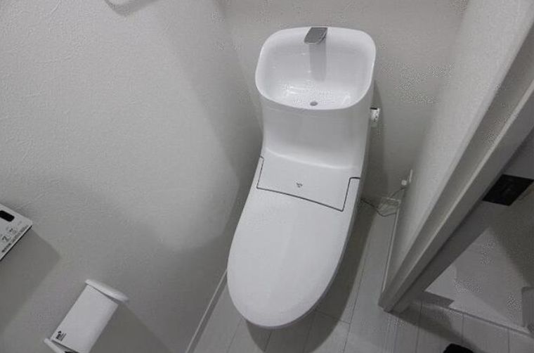 東京メトロ日比谷線 秋葉原駅 徒歩4分 4階建 築6年のトイレ写真
