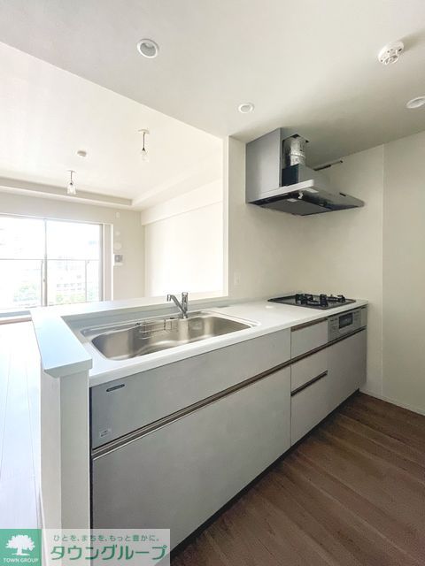 キッチン　※写真は同タイプ住戸です。