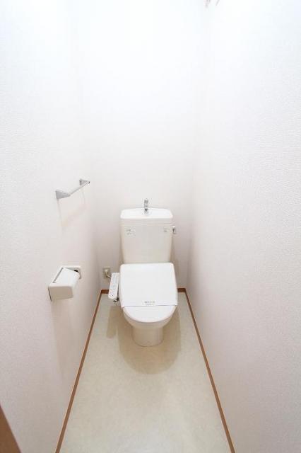 エクセレンスファミール木太 A・B棟のトイレ写真