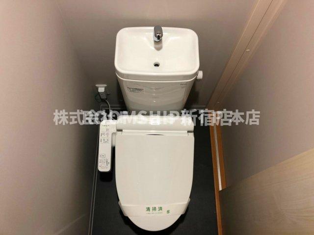 ＪＲ埼京線 戸田公園駅 徒歩8分 3階建 築8年のトイレ写真