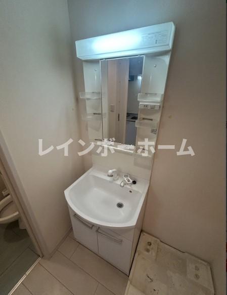 洗面設備　別部屋。参考写真。