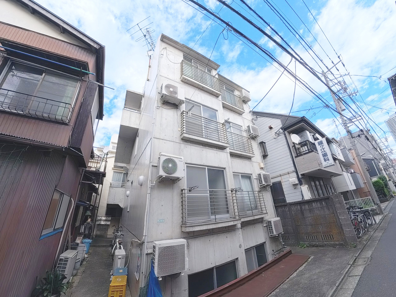東急目黒線 武蔵小山駅 徒歩7分 築26年