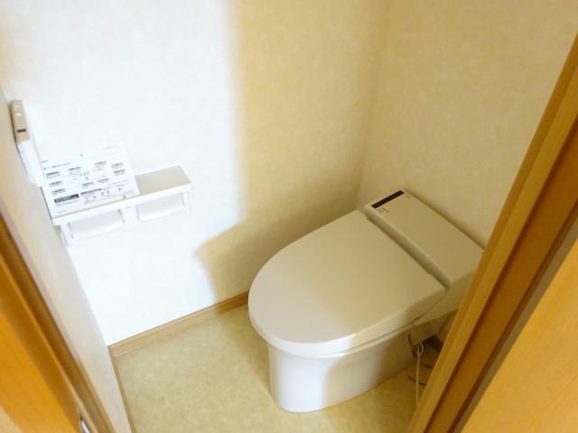【新潟市中央区鐙西のマンションのトイレ】