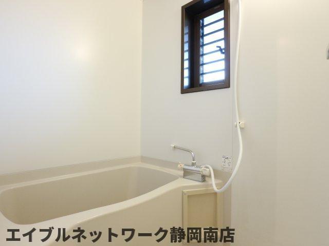 バス・シャワールーム　お風呂です