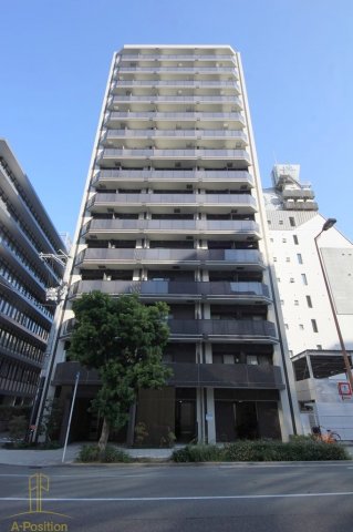 大阪市中央区石町のマンションの建物外観