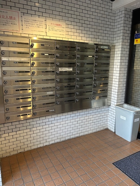 玄関　エントランス