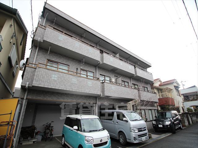 高槻市庄所町のマンションの建物外観