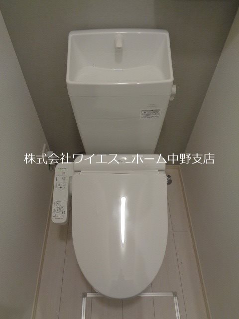 【中野区弥生町のマンションのトイレ】