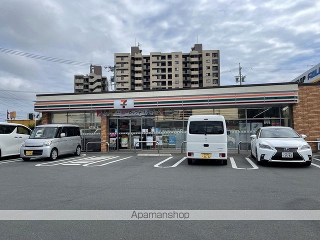 コンビニ　セブン－イレブン浜松自動車街店（コンビニ）まで1075m