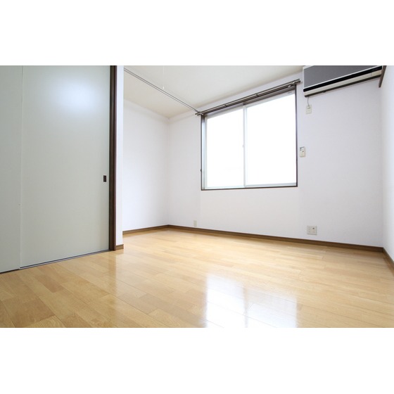 居室・リビング　参考：００Ｂ号室