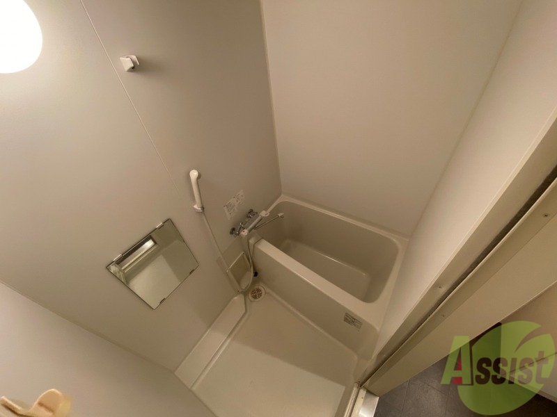 バス・シャワールーム　お風呂です。ゆっくりお風呂につかるのも体に良いですね～