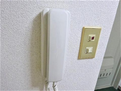 藤の里ハイツ　セキュリティ　インターホン内機