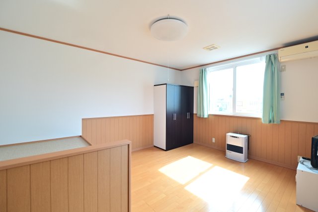 居室・リビング　使い勝手のいい洋室です