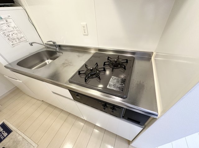 キッチン　（　２コンロ　）