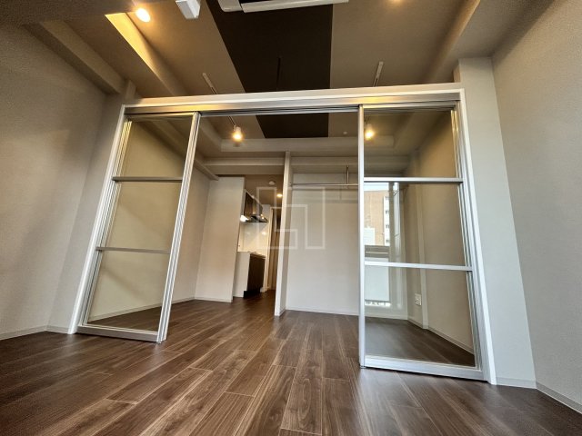 居室・リビング　WORVE大阪本町（ワーブ大阪本町）　ダイニングスペース