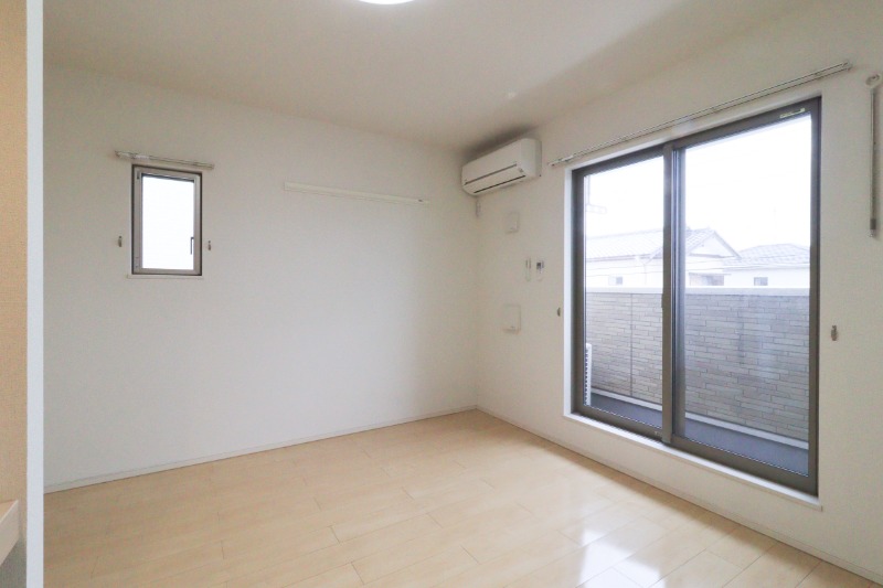 居室・リビング　図面と現状に相違がある場合には現状を優先