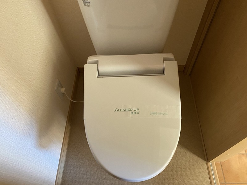 トイレ　別部屋参考写真