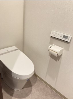 トイレ　トイレ