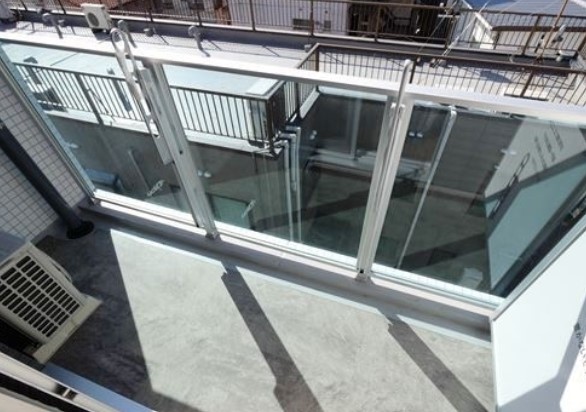 バルコニー　バルコニー