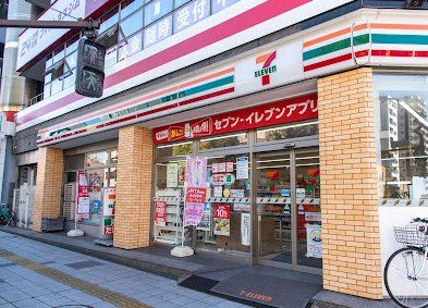 コンビニ　セブンイレブン台東浅草橋3丁目店（コンビニ）まで390m