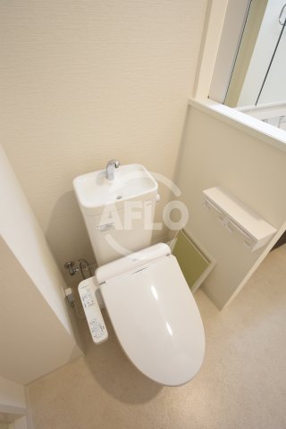 トイレ　AKASHI ENTERPRISE　トイレ