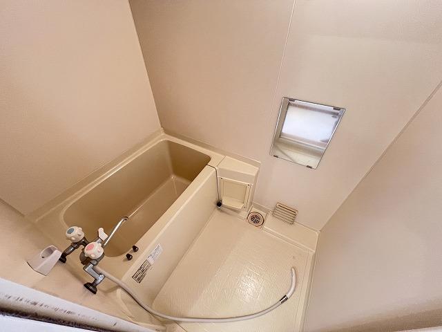 バス・シャワールーム　浴室