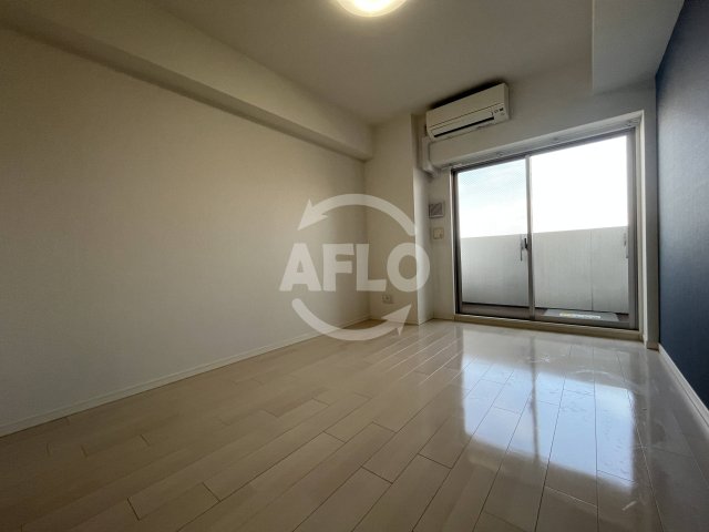 居室・リビング　スペーシア江坂広芝町　リビング