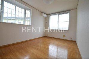 居室・リビング　別タイプのお部屋の写真です