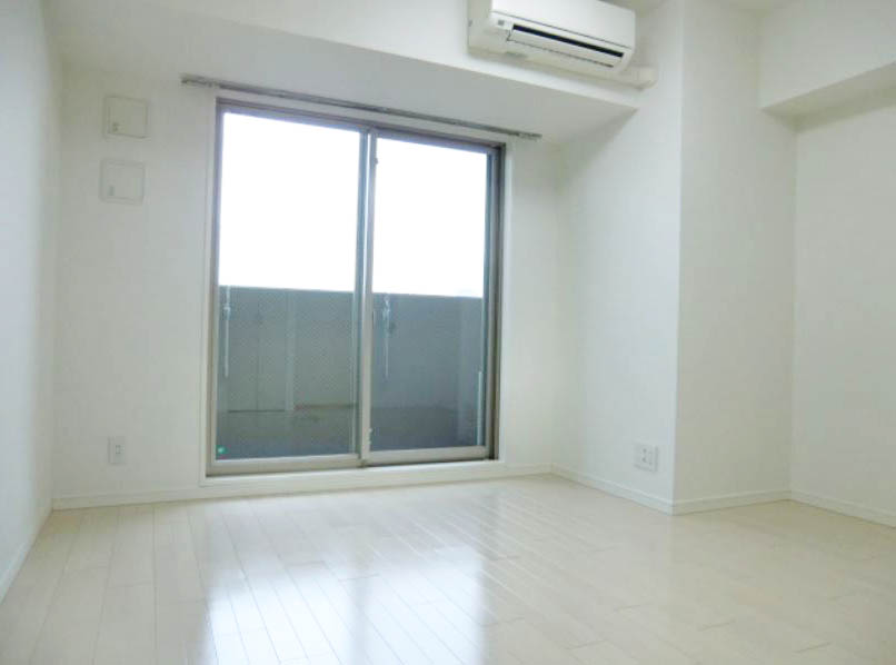 居室・リビング　★広々居室スペース★