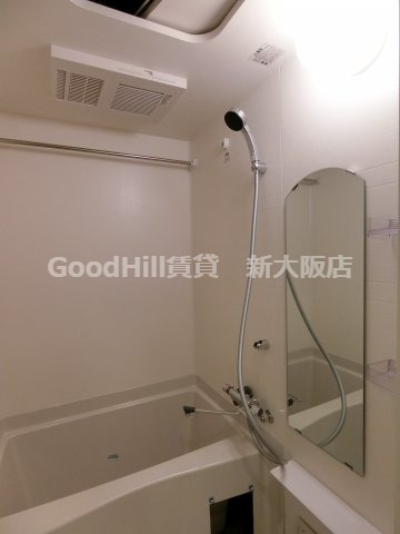 バス・シャワールーム　プレサンス淡路駅前