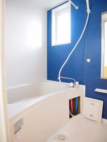 バス・シャワールーム　お風呂で日々の疲れを落としましょう