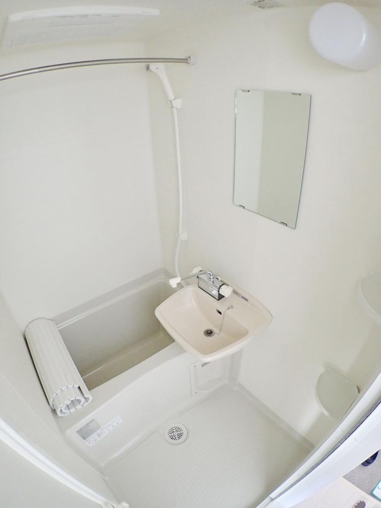 バス・シャワールーム　バス