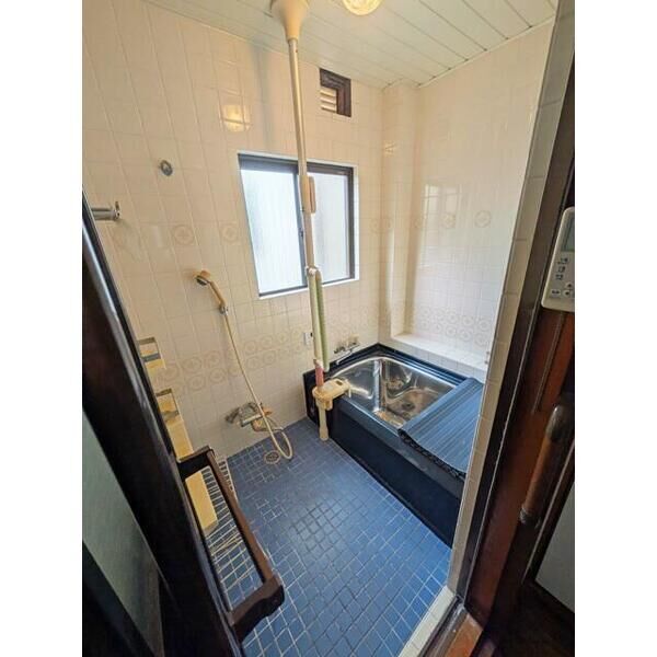 バス・シャワールーム　バス・シャワールーム