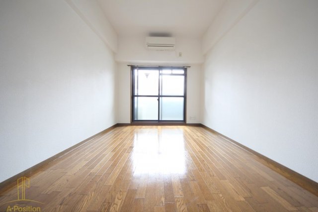 居室・リビング　エスリード本町