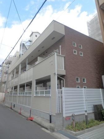 建物外観　★築浅できれいな外観★