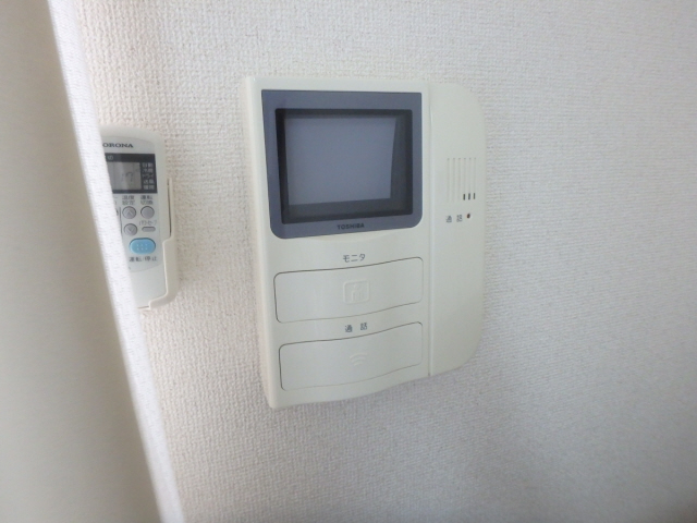 その他設備　TVモニター付きインターホンで防犯対策