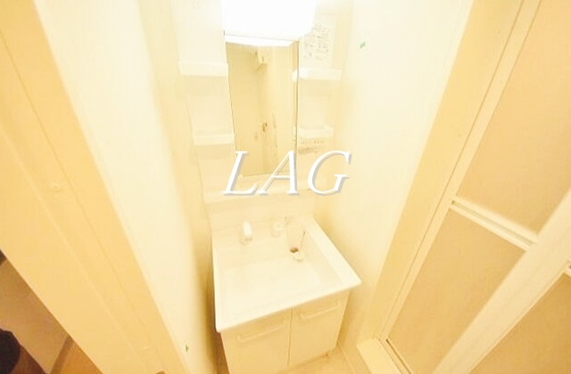 洗面設備　洗面台です。