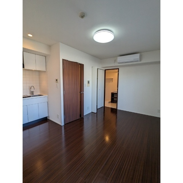 居室・リビング　同タイプ写真　※現況優先