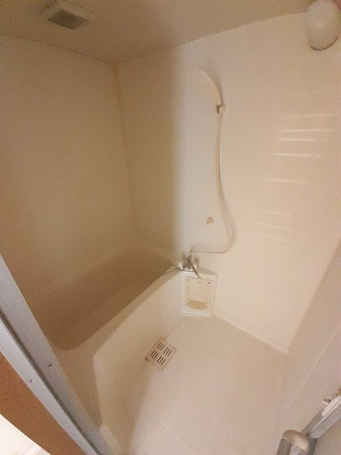 バス・シャワールーム　※掲載情報と物件の現況が異なる場合、現況を優先とする。