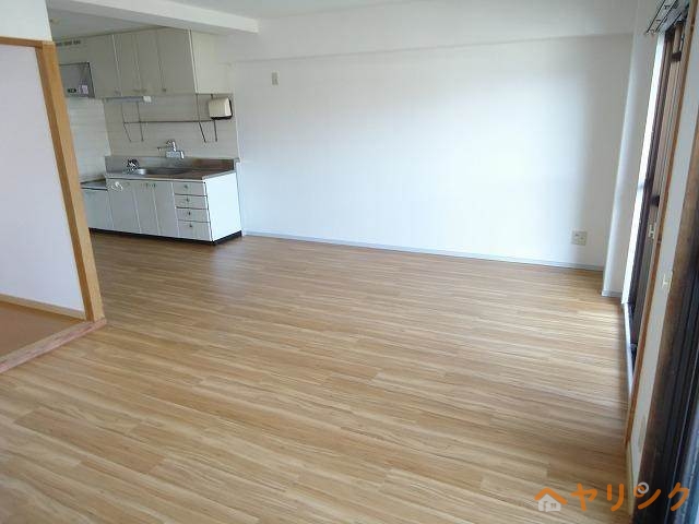 居室・リビング　リビング