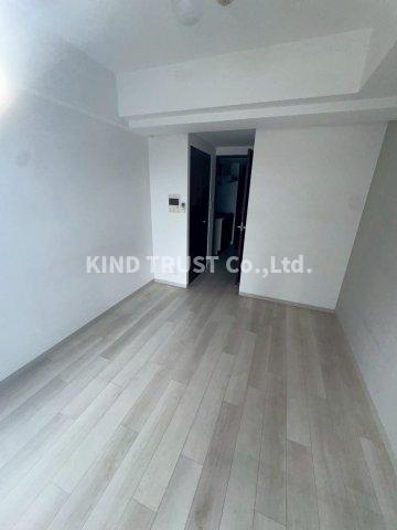 居室・リビング　こちらの居間で趣味の時間をお楽しみください