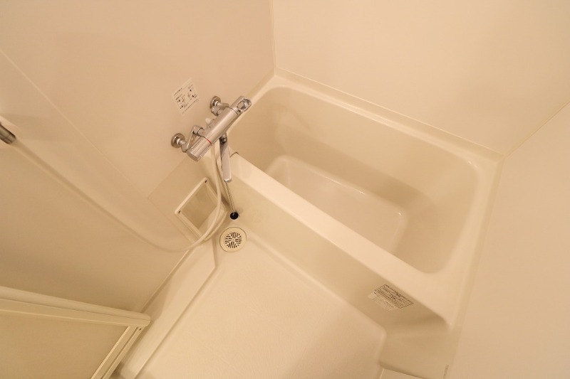 バス・シャワールーム　清潔感のある浴室です！