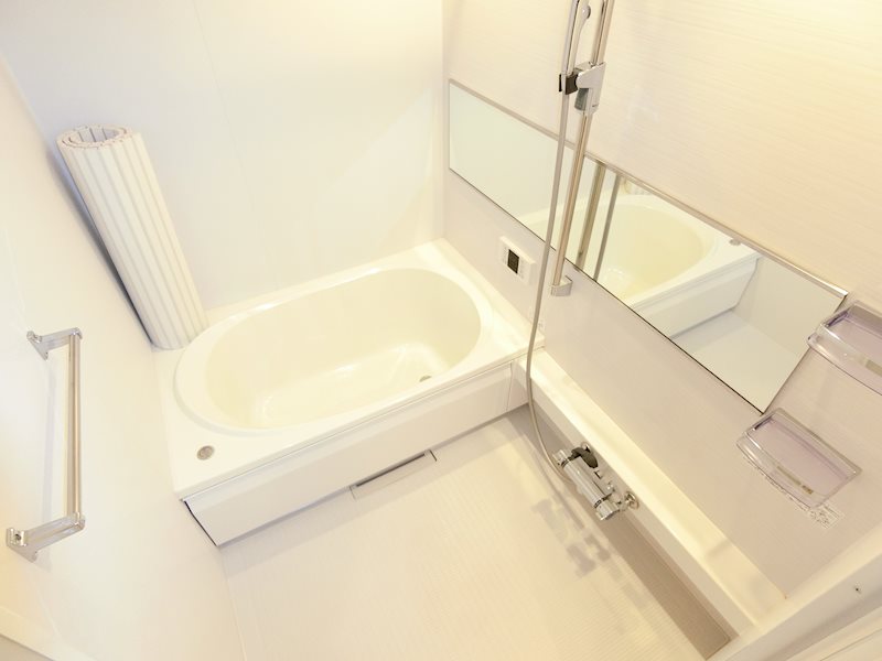 バス・シャワールーム　別号室の参考写真となります。